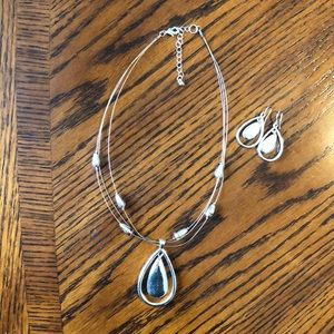 Silver Tear Drop Pendant Necklace & Earrings